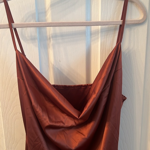 Asymmetrical, rust, silky dress - Picture 3 of 5